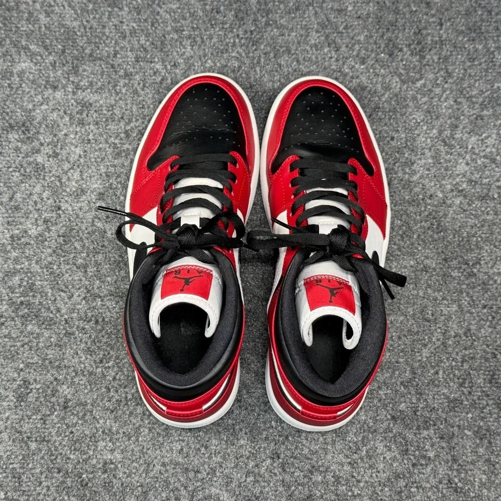 Jordan 1 Mid Chicago Toe Shoe Men 10 Red Black Retro Athletic Basketball Sneaker